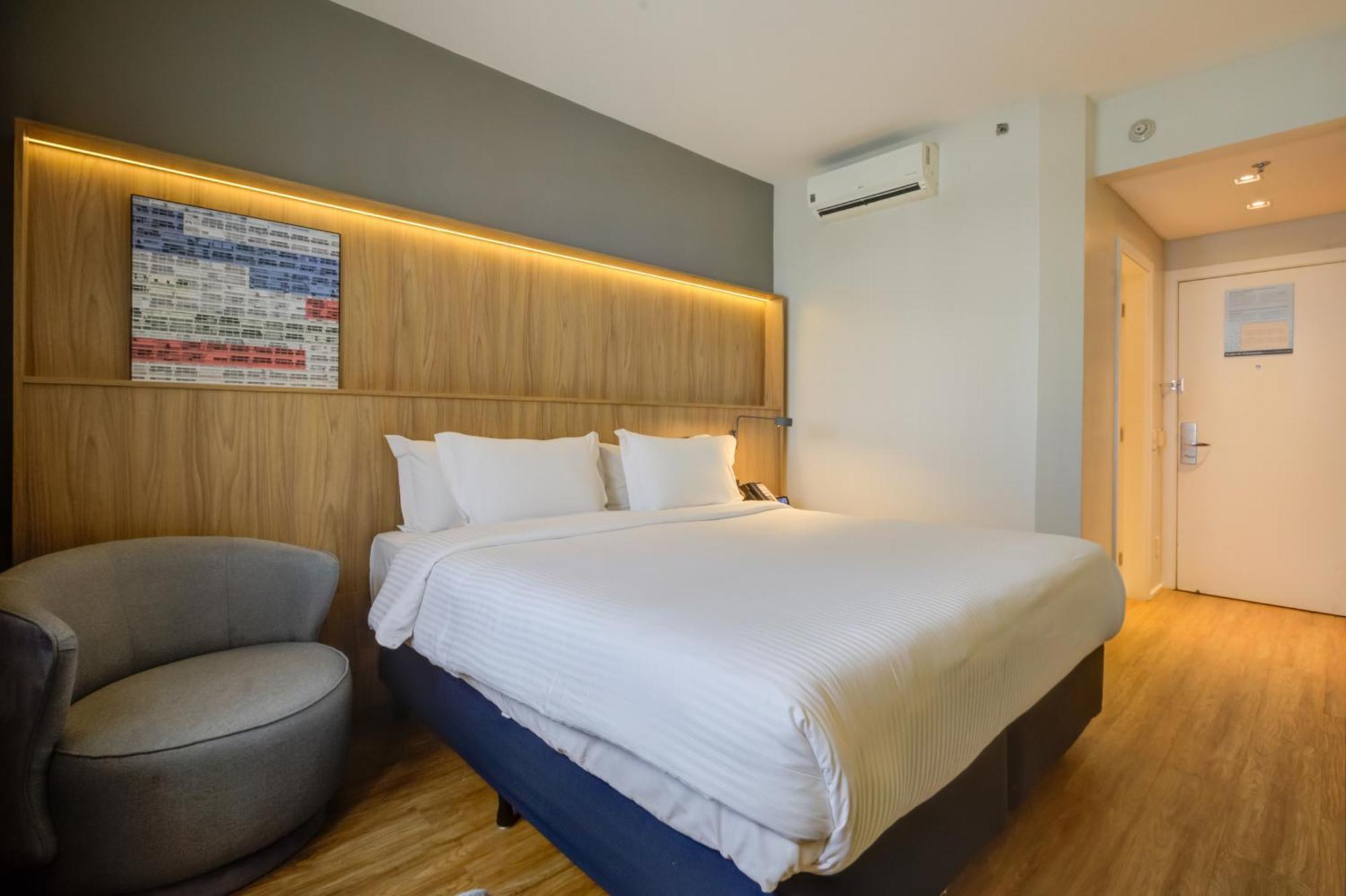 Hampton By Hilton Guarulhos Airport Hotel Exterior photo